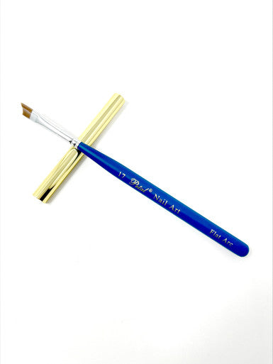 Petal Ellipse Arc Nail Art Brush With Cap #17