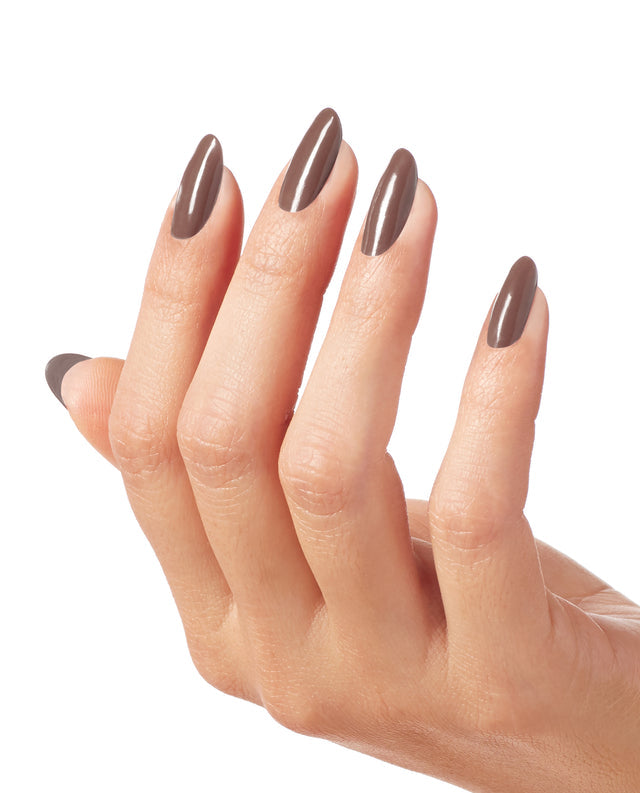 OPI Espresso Your Inner Self – LA04