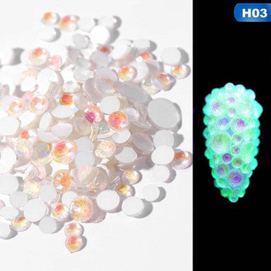 Rhine Stone glow in the dark (mix sizes) H03